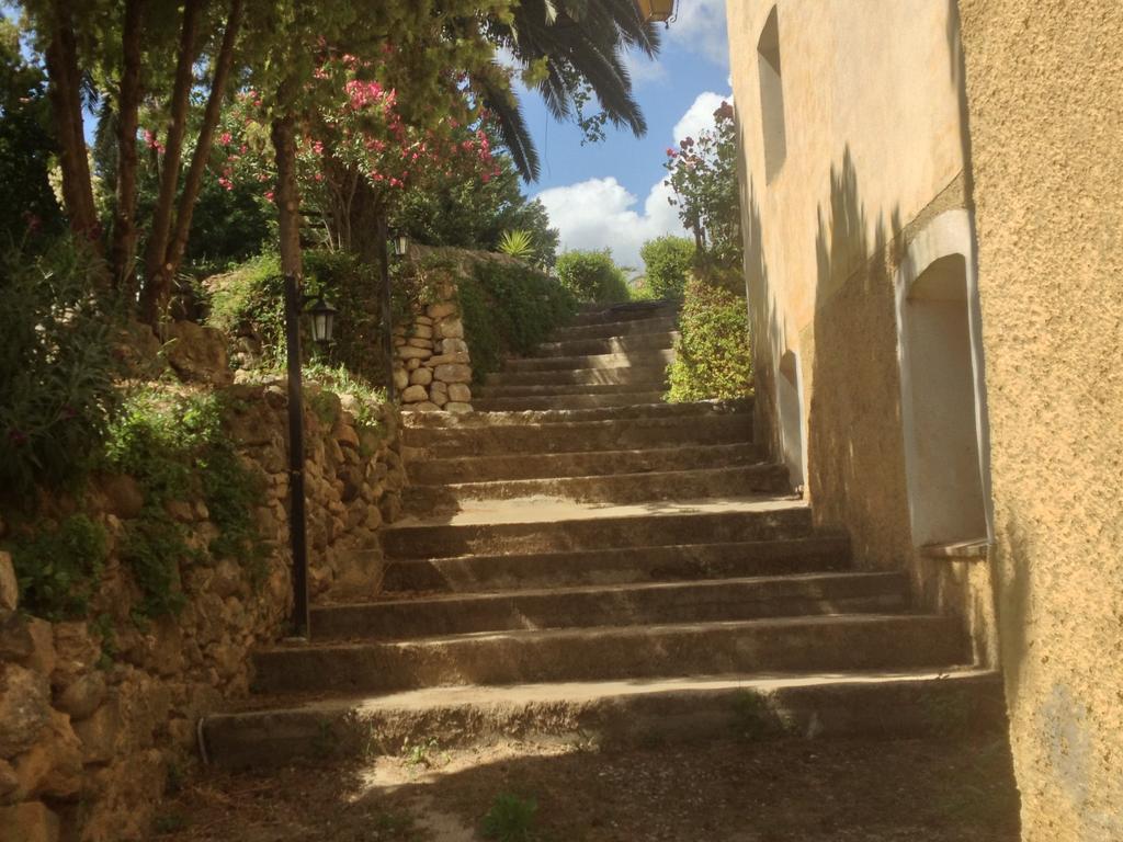 Hostal L'Anticocasale Altomonte Exterior foto