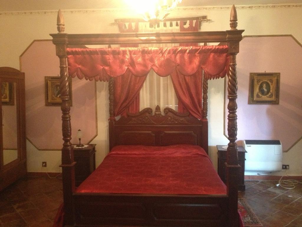 Hostal L'Anticocasale Altomonte Habitación foto